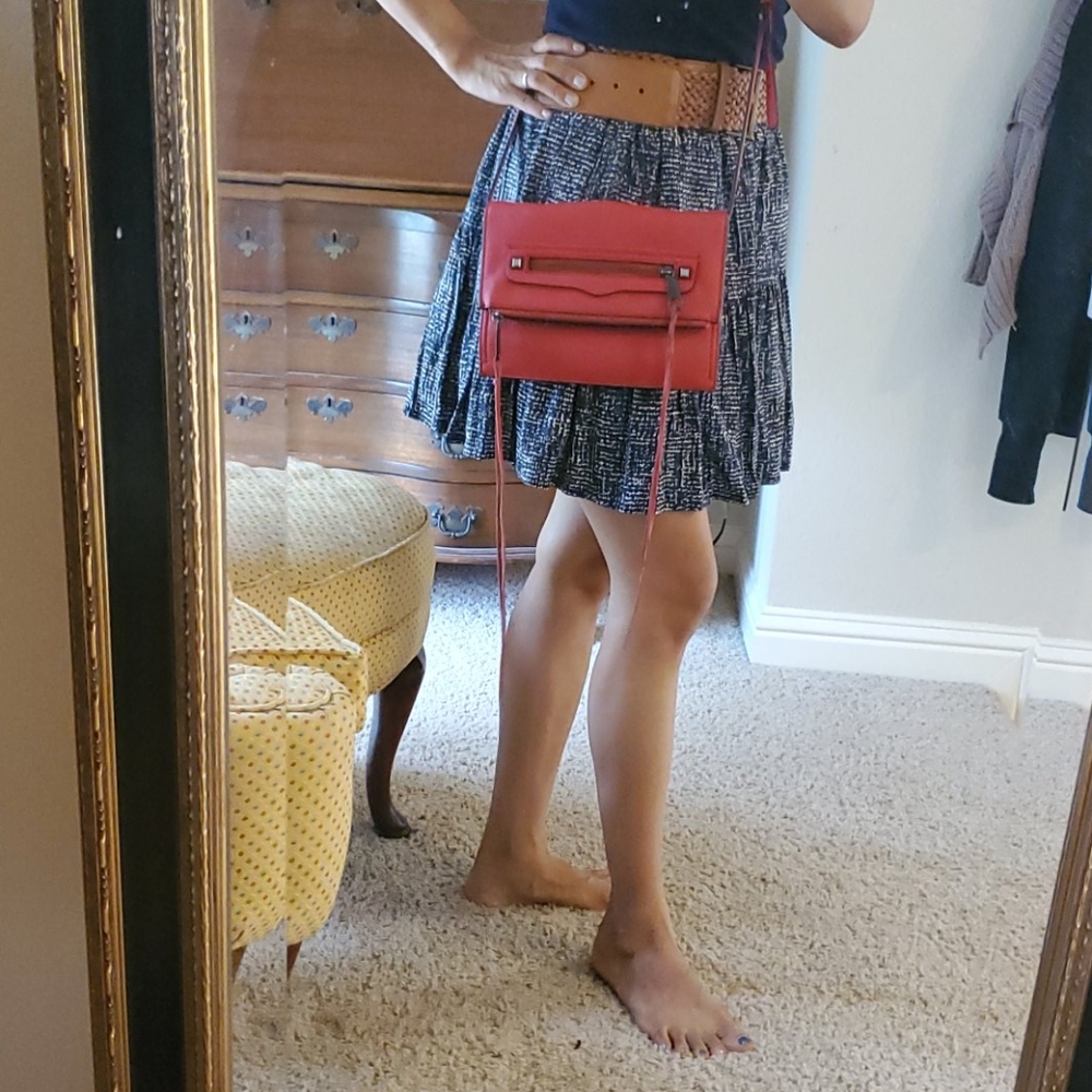 Rebecca minkoff red crossbody bqg